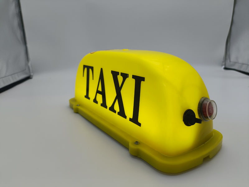 USB Rechargeable Magnetic Taxi Roof Sign – Yellow or White