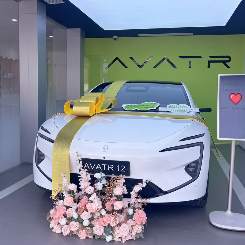 Gold Car Delivery Bow Ribbons for Showrooms