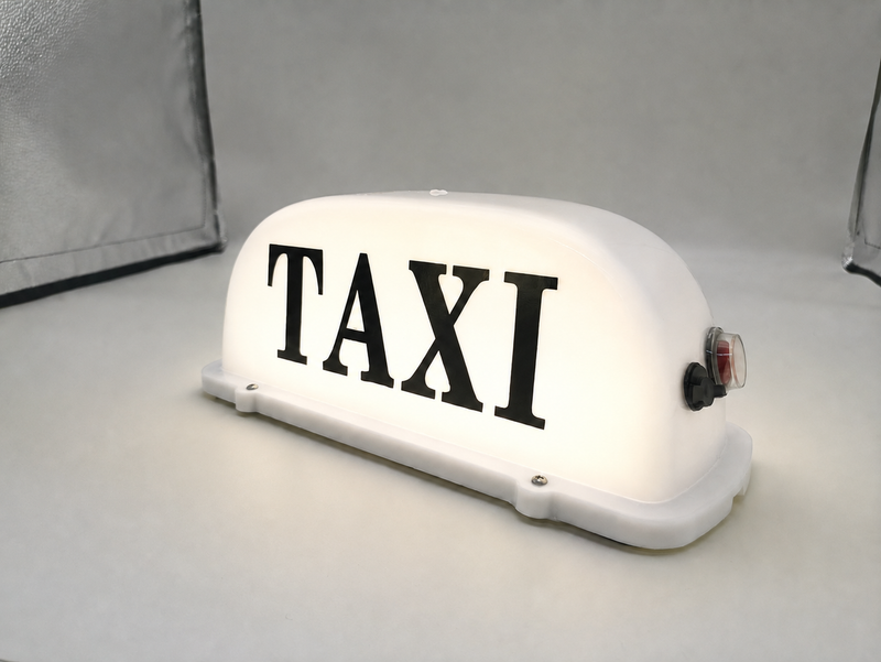 USB Rechargeable Magnetic Taxi Roof Sign – Yellow or White