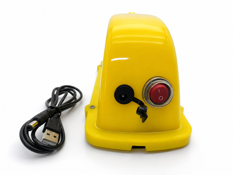 USB Rechargeable Magnetic Taxi Roof Sign – Yellow or White
